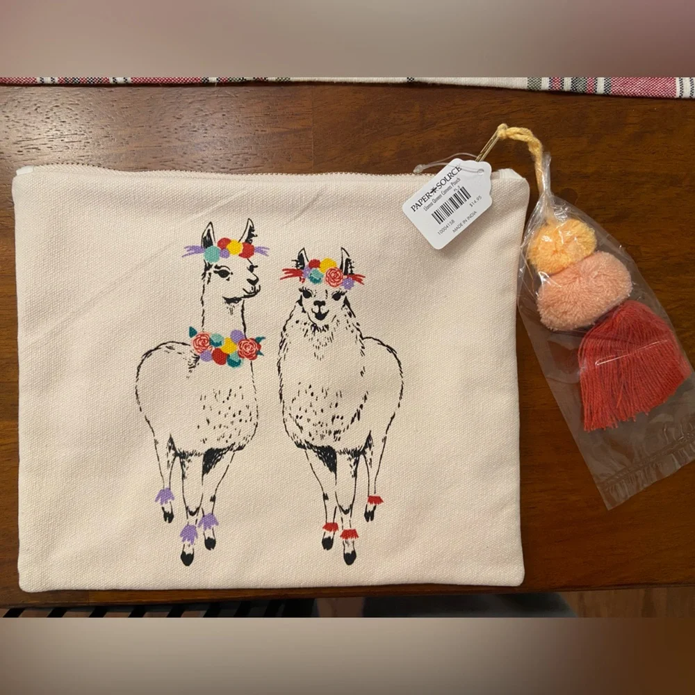 Paper Source Llama Pouch
